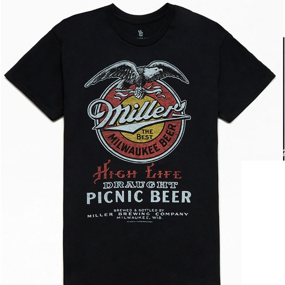 NWT Miller High Life T-Shirt - medium